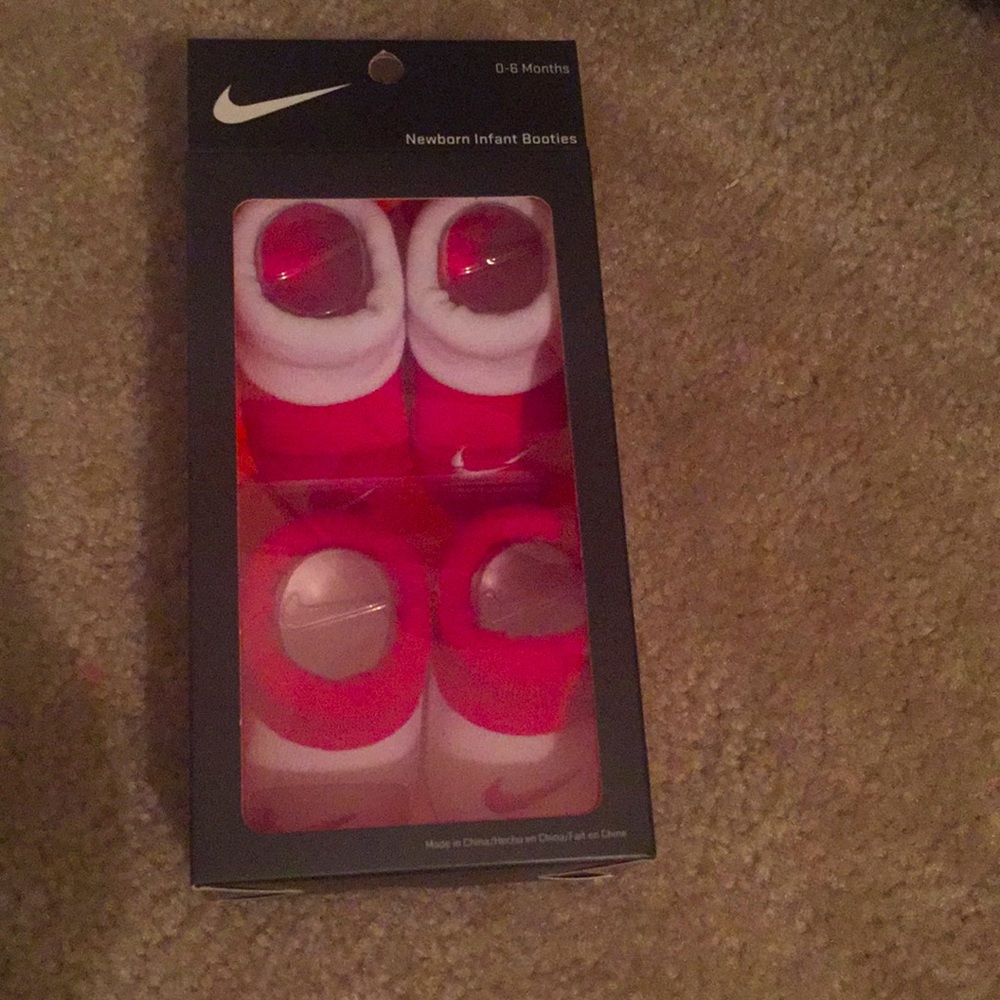 Nike booties - Picture 4 of 7